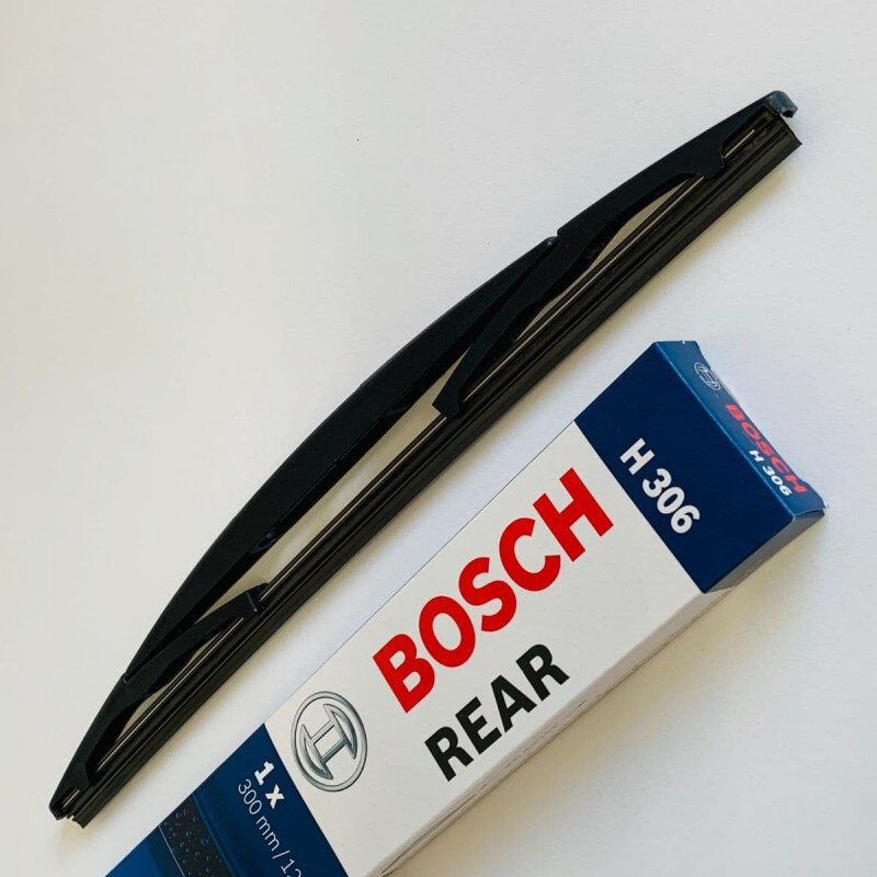H306 Bosch Bagrudevisker 30cm til Nissan Micra (K13) m.fl. Bosch Vinduesvisker / Viskeblade & Bagrudeviskere